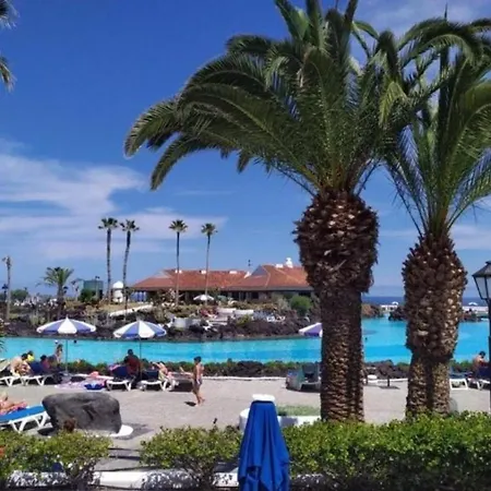 Fantastico 2 - Grossem Balkon - Gratis Parkplatz - Klimaanlage - Zentrumsnaehe Und Meernaehe Appartement *